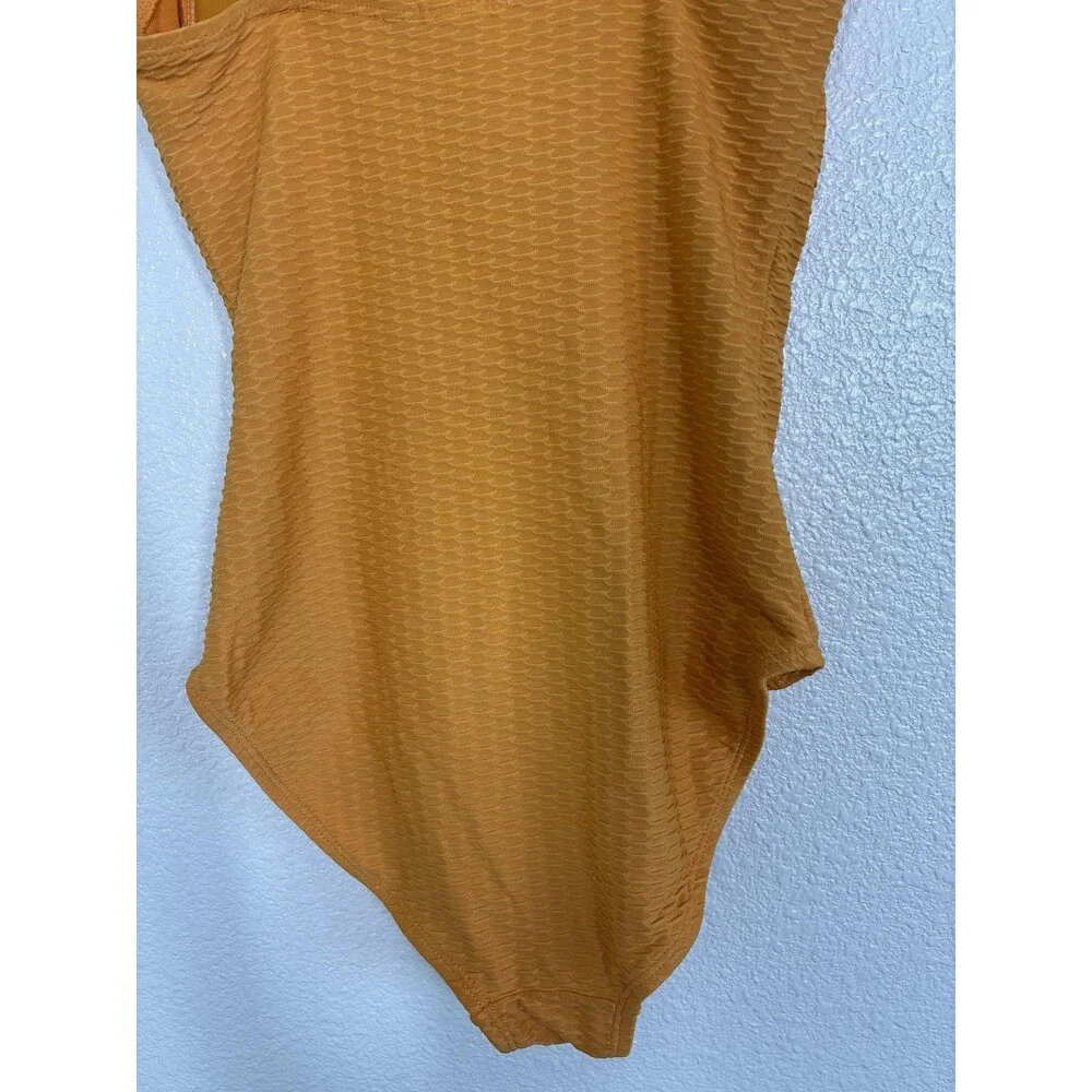 Nip Tuck Swim One Piece Swimsuit Womens 4 Orange Textured Ruched Tank Padded